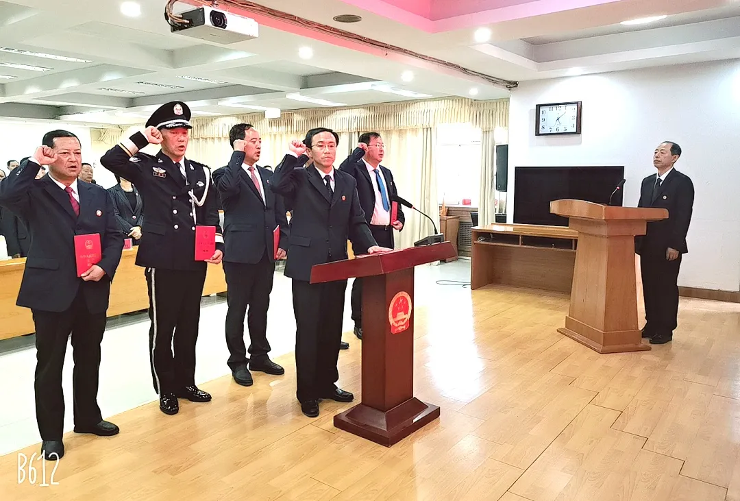 包永辉同志任漳县人民检察院代理检察长