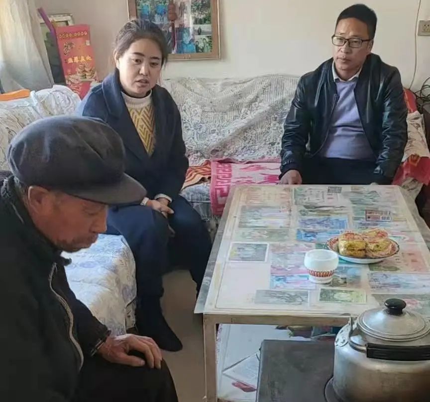 漳县人民检察院开展“千名干部进千村”宣讲党的十九届六中全会精神