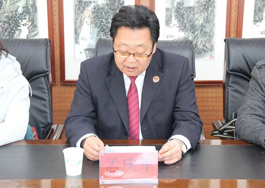 漳县人民检察院、县工商联组织召开“维护民企权益 优化营商环境”专项行动送法进企业法治培训